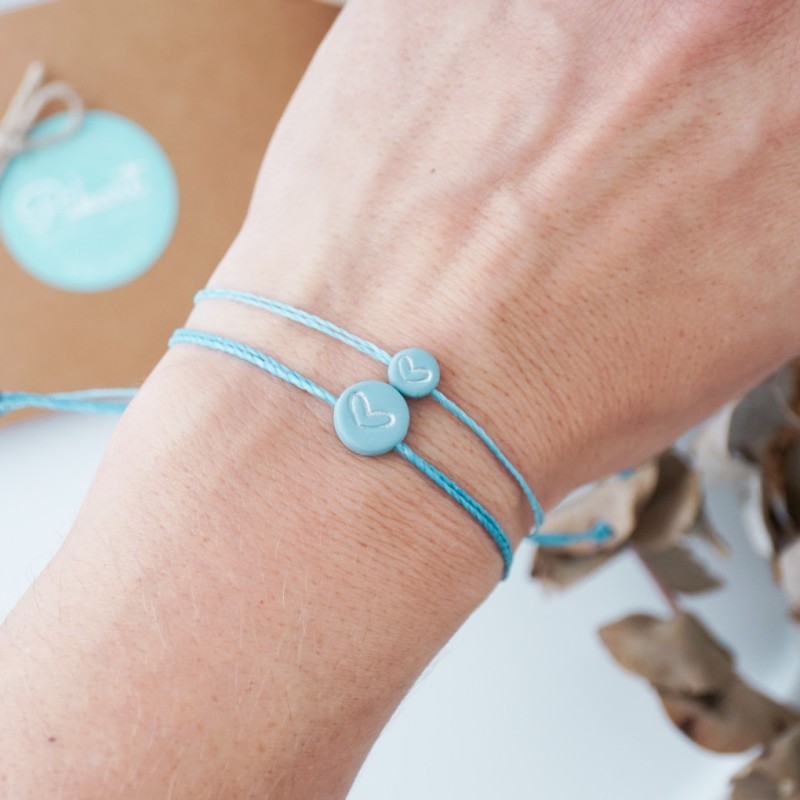 Personalizirano darilo za mamo - set ujemajočih zapestnic s srčkom