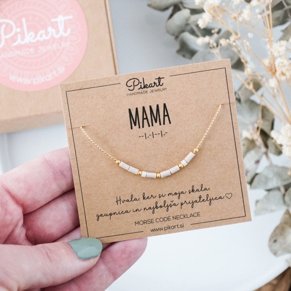 Darilo za mamo - zlata verižica z napisom v Morsejevi abecedi