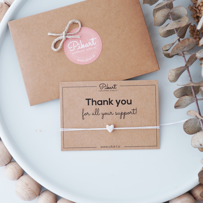 Zahvalno darilo za sodelavko ali prijateljico – zapestnica s srčkom