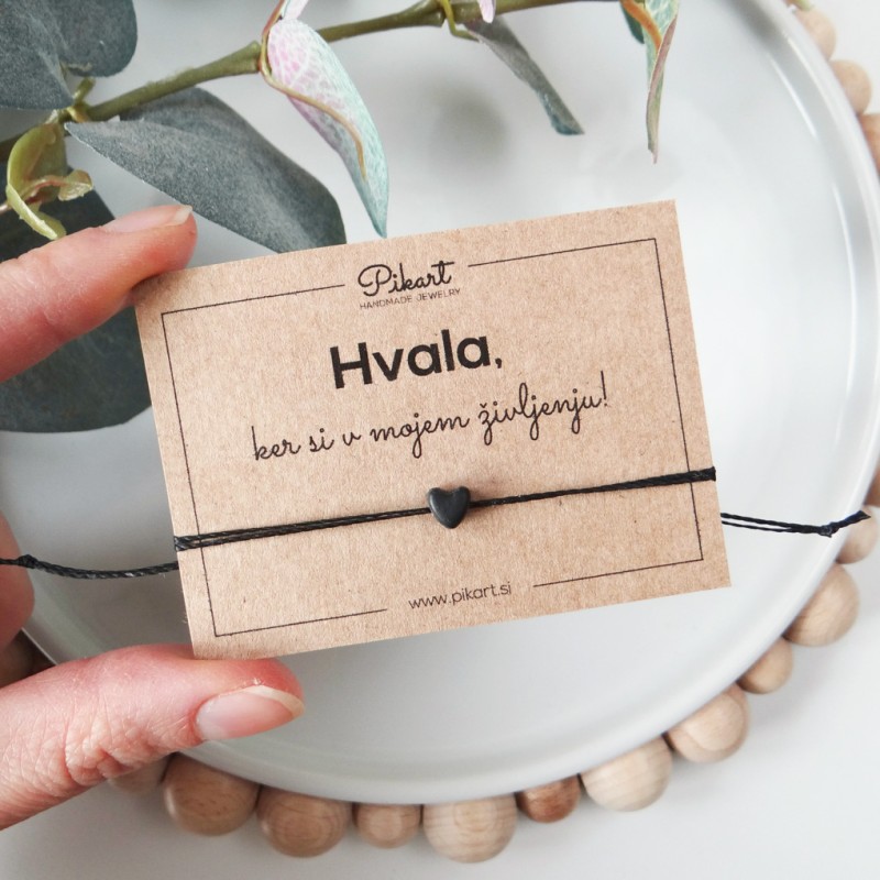 Darilo za prijateljico – zapestnica s srčkom in kartico »Hvala, ker si v mojem življenju«