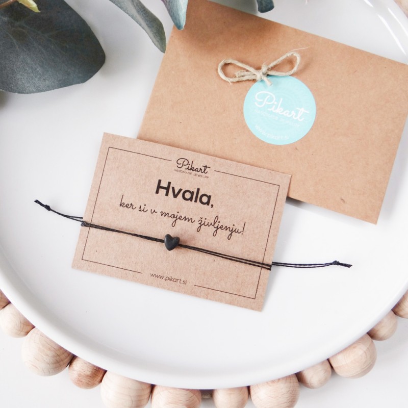 Darilo za prijateljico – zapestnica s srčkom in kartico »Hvala, ker si v mojem življenju«