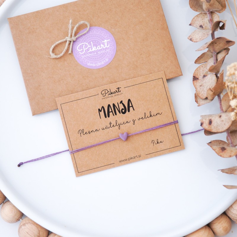 Darilo za plesno učiteljico - personalizirana zapestnica s srčkom