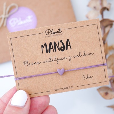 Darilo za plesno učiteljico - personalizirana zapestnica s srčkom