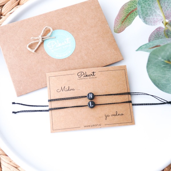 Set dveh zapestnic za pare - nakit s črkami