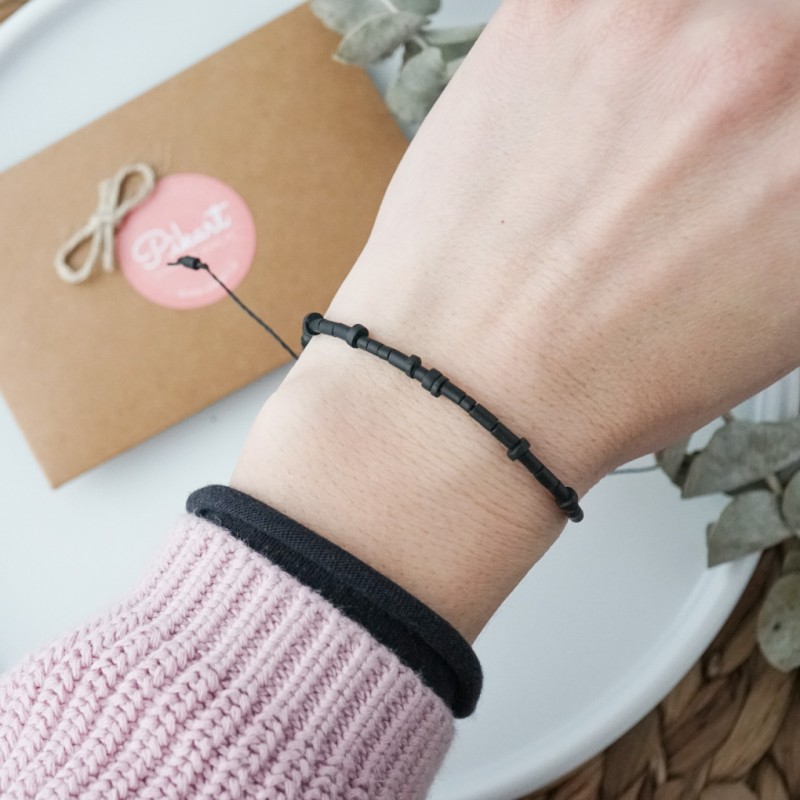 Set dveh Morsejevih zapestnic z napisom I LOVE YOU