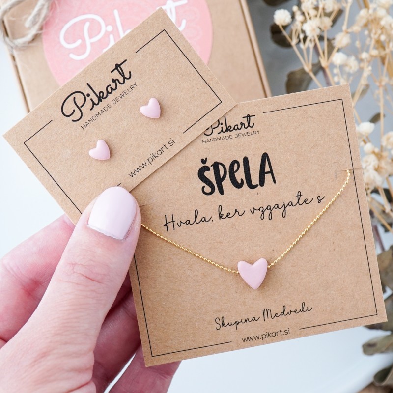 Personalizirano darilo za vzgojiteljico - verižica s srčkom