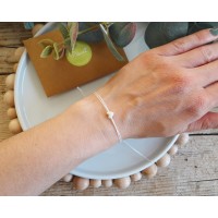 Personalizde gift for teacher - a beige heart bracelet
