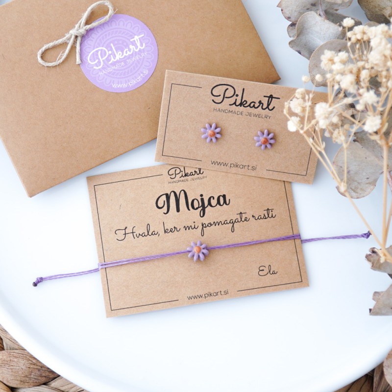 Personalizirano darilo za vzgojiteljice ali učiteljice - zapestnica z rožico