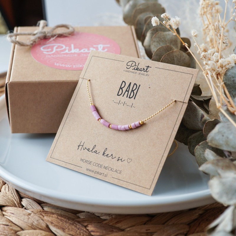 Darilo za babico - zlata verižica z napisom v Morsejevi abecedi