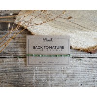 Zelena minimalistična zapestnica s skritim napisom BACK TO NATURE