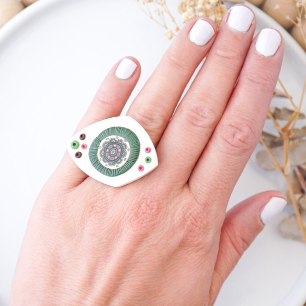 Prstan - znižanje do 70%!