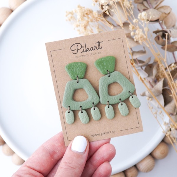 Viseči uhani - znižanje do 70%!