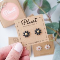 Handmade daisy stud earrings in different colors