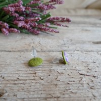 Zeleno vijolične rožice - Ročno izdelani uhani