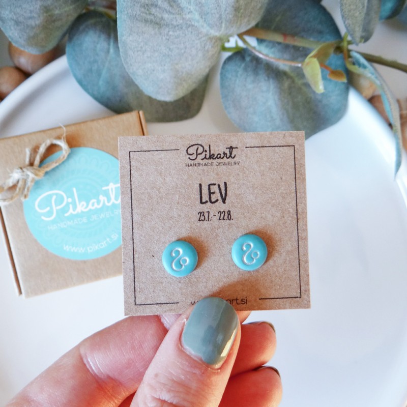 Zodiak uhani z astrološkim znakom LEV