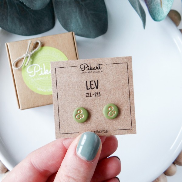 Zodiak uhani z astrološkim znakom LEV