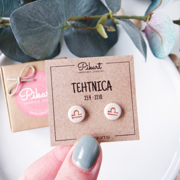 Zodiak uhani z astrološkim znakom TEHTNICA