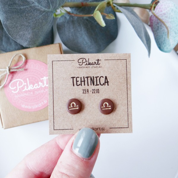 Zodiak uhani z astrološkim znakom TEHTNICA