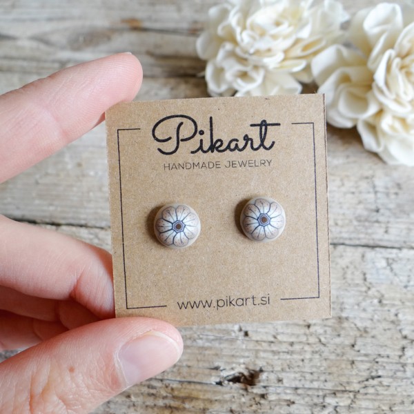 Bež okrogli uhani za ušesa brez lukenj