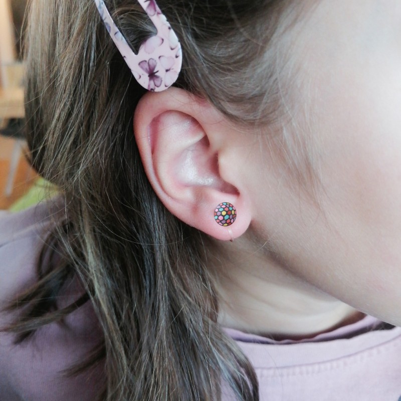 Pisani uhani za ušesa brez lukenj