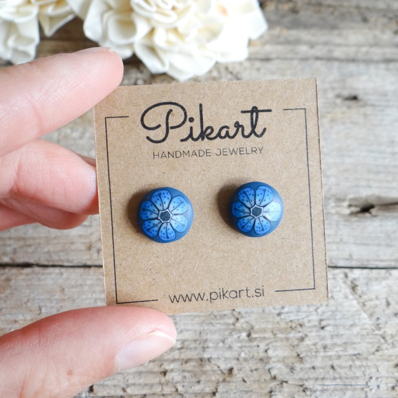 Modri okrogli uhani na klip