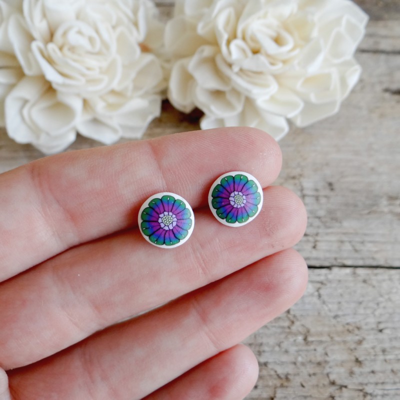 Barviti majhni uhani brez lukenj