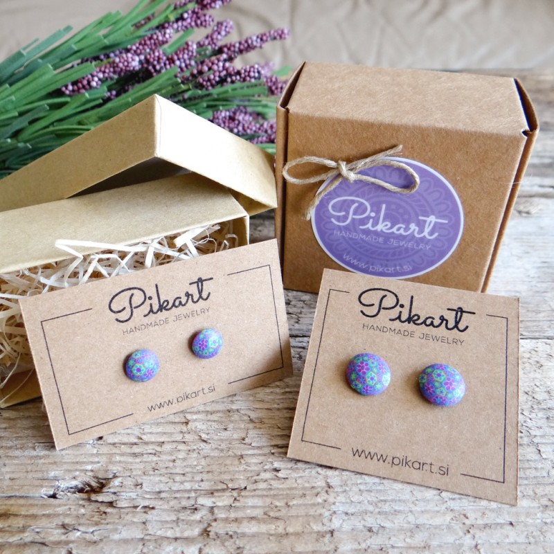 Pisani rožasti otroški uhani na klip