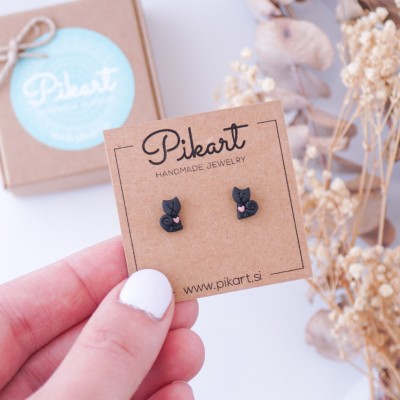 Uhani mucki za preluknjana in nepreluknjana ušesa