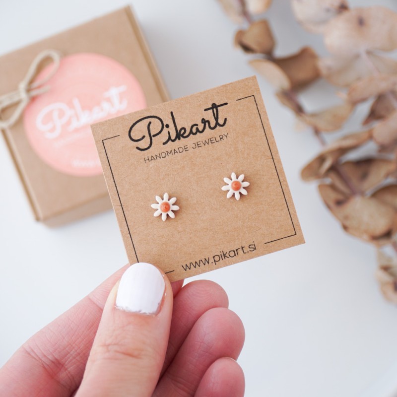 Otroški uhani marjetice za ušesa z ali brez luknjic