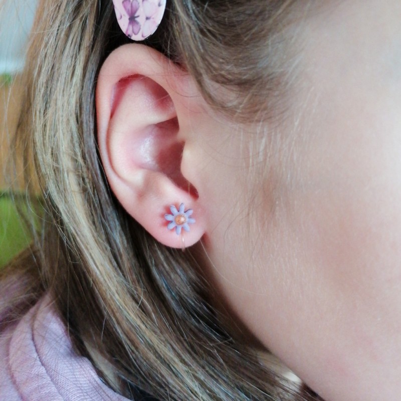 Otroški uhani marjetice za ušesa z ali brez luknjic