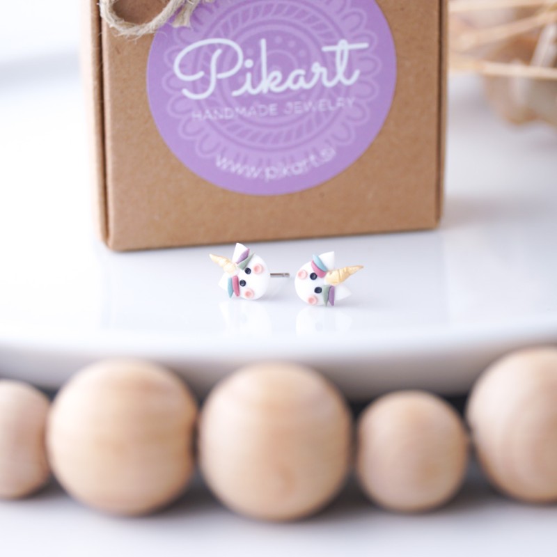 Samorog uhančki za preluknjana in nepreluknjana ušesa