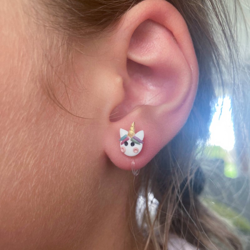 Samorog uhančki za preluknjana in nepreluknjana ušesa