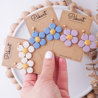 Viseči uhani rožica - ročno izdelani fimo uhani