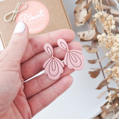 Viseči uhani školjka – ročno izdelani uhani