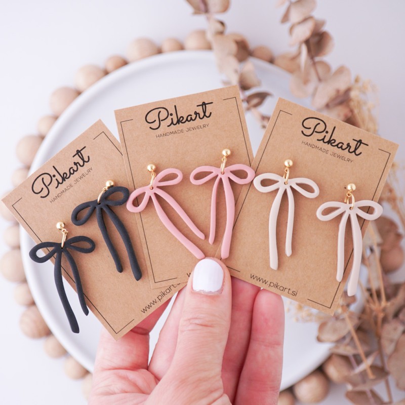 Viseči uhani pentlja - unikatni ženski uhani