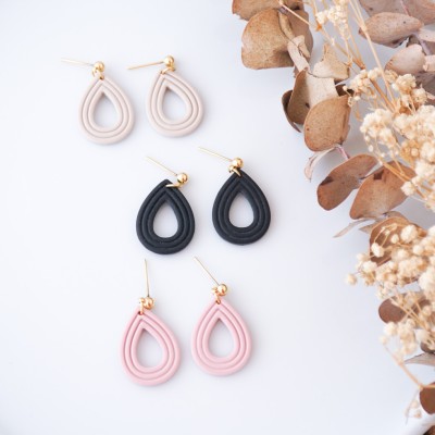 Viseči uhani kapljica - ročno izdelani unikatni uhani