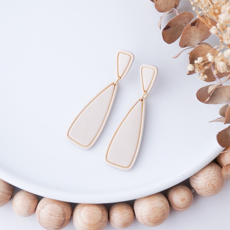 Viseči geometrijski uhani - ročno izdelani ženski uhani