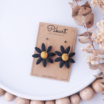 Viseči uhani marjetice - ročno izdelani cvetlični uhani