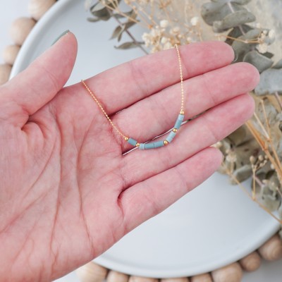 Darilo za mamo - zlata verižica z napisom v Morsejevi abecedi