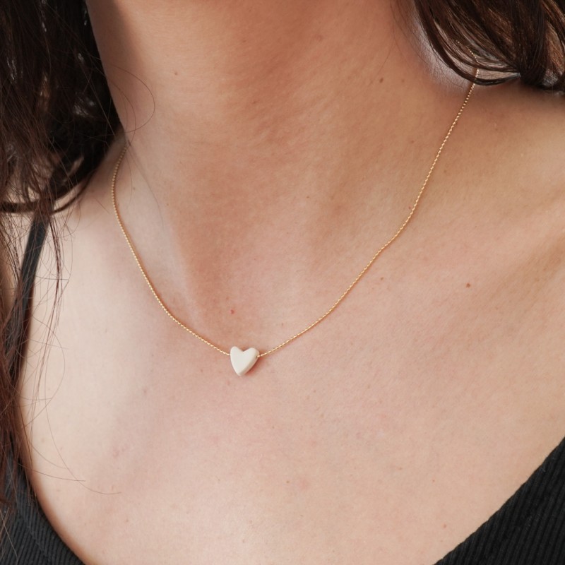 Zlata verižica s srčkom - darilo za dan žena
