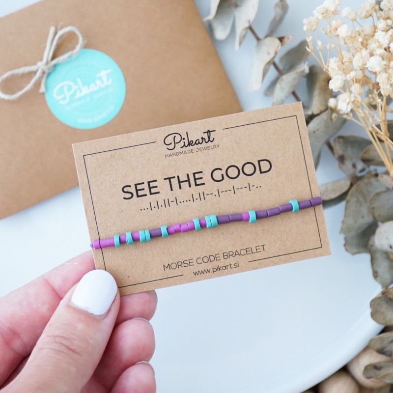 Vijolična personalizirana zapestnica z napisom v Morsejevi abecedi