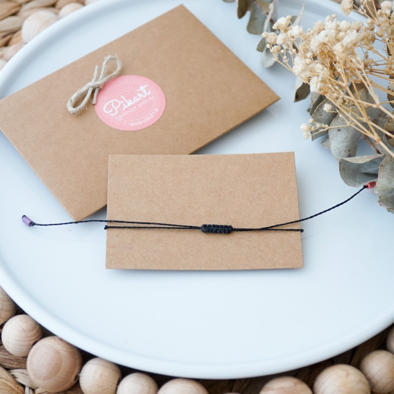 Mavrična personalizirana zapestnica z napisom v Morsejevi abecedi