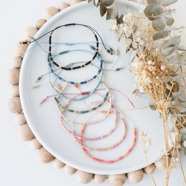 Uniktno darilo za učiteljico - Morsejeva zapestnica z napisom NAJ UČITELJICA