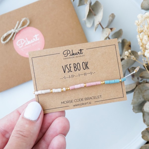 Pastelno zlata personalizirana zapestnica z napisom v Morsejevi abecedi